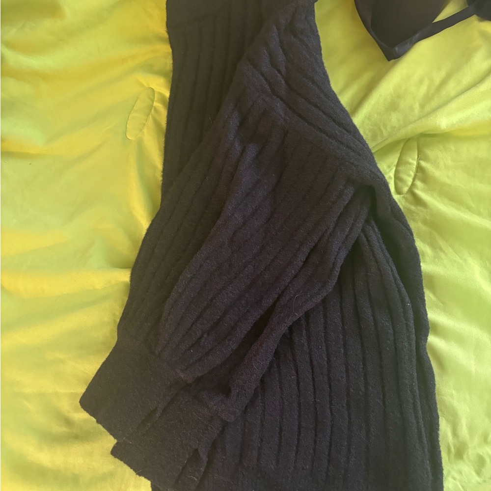 Aerie black oversized rib sweater